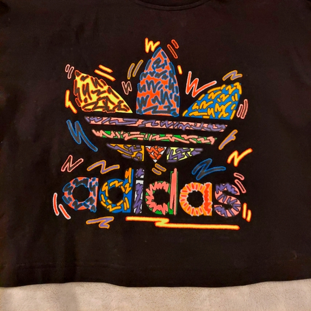 Adidas cropped tee, size small